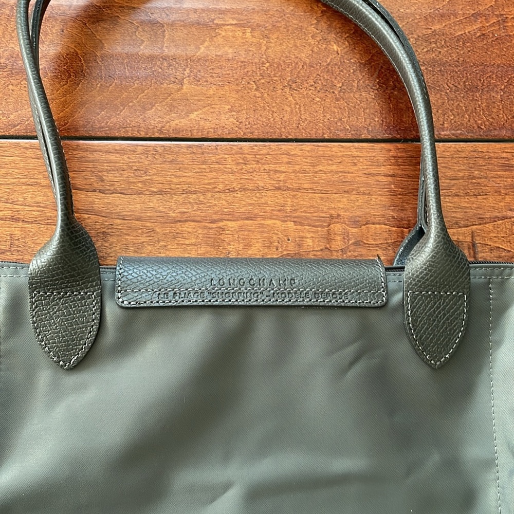 Longchamp Gray Tote Bag - Trimmed with Cowhide - Foldable - Brand New - Picture 3 of 6